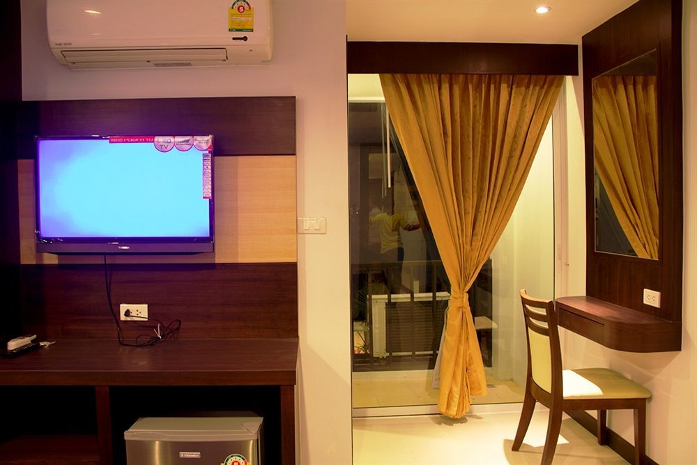 Hotel Oyo 373 Mc Ginger House à Patong Extérieur photo